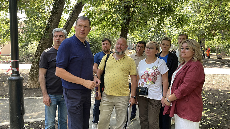 Префект ЦАО Владимир Говердовский продолжает инспекцию благоустройства — объекты готовятся к сдаче!