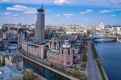 Благоустройство острова Балчуг завершат в скором времени